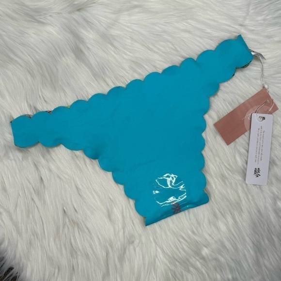 NWT Pilyq Bahia Reversible Seamless Wave Teeny Bikini Bottom Small - Picture 6 of 10